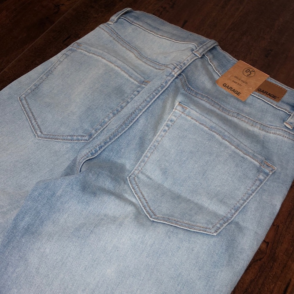 Denim High Rise Jeans - Picture 4 of 4